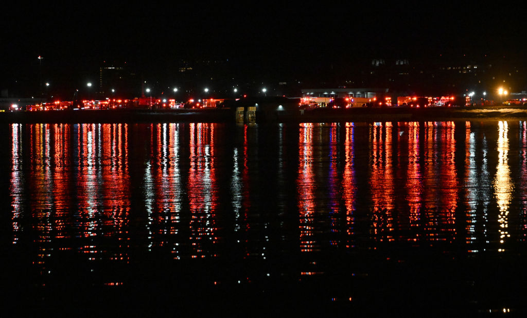 18 Bodies Recovered From River Following Aircraft Crash Near Reagan National Airport In D.C.